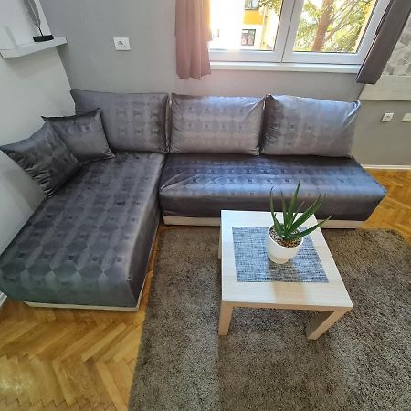 Apartamento Nikola Tesla City Walk Ni Exterior foto