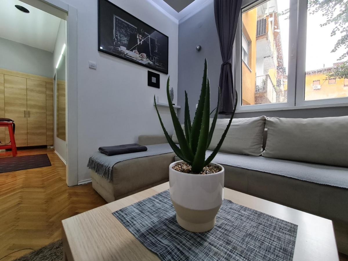 Apartamento Nikola Tesla City Walk Ni Exterior foto