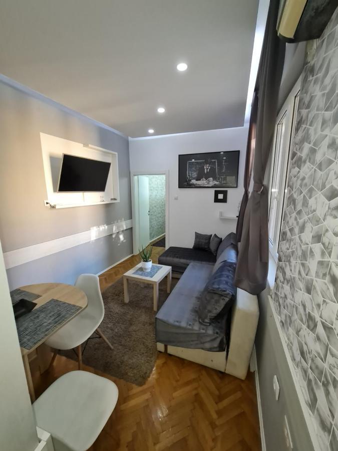 Apartamento Nikola Tesla City Walk Ni Exterior foto