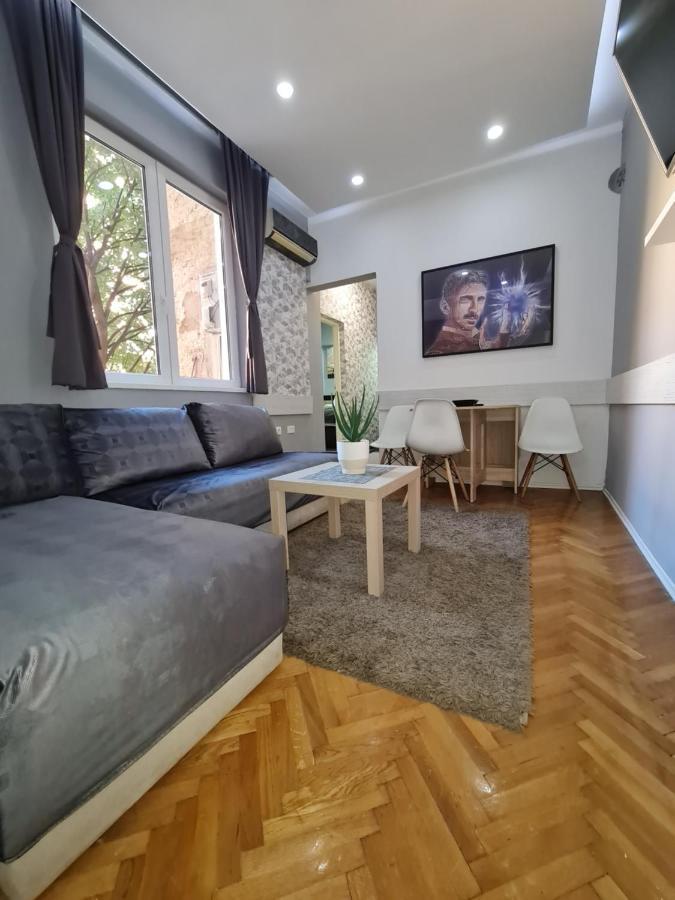 Apartamento Nikola Tesla City Walk Ni Exterior foto