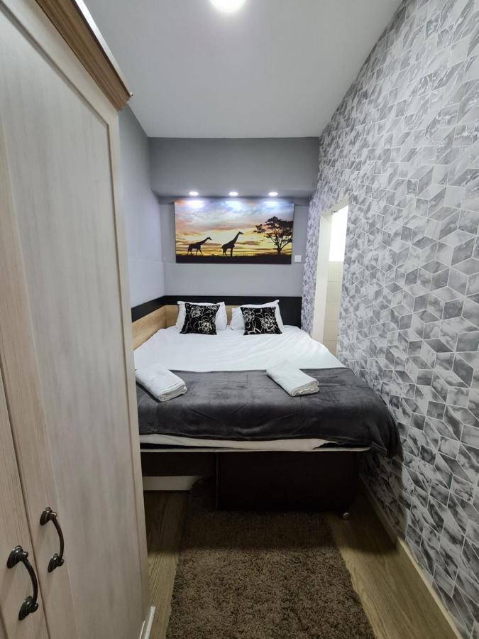 Apartamento Nikola Tesla City Walk Ni Exterior foto